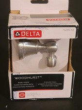 NEW FACTORY SEALED Delta Faucet Woodhurst Robe Hook Stainless T14099-SS
