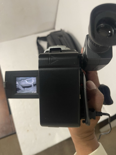 JVC Camcorder Compact VHS-C Video Camera Super VHS GR-SXM260U Working - Picture 2 of 4