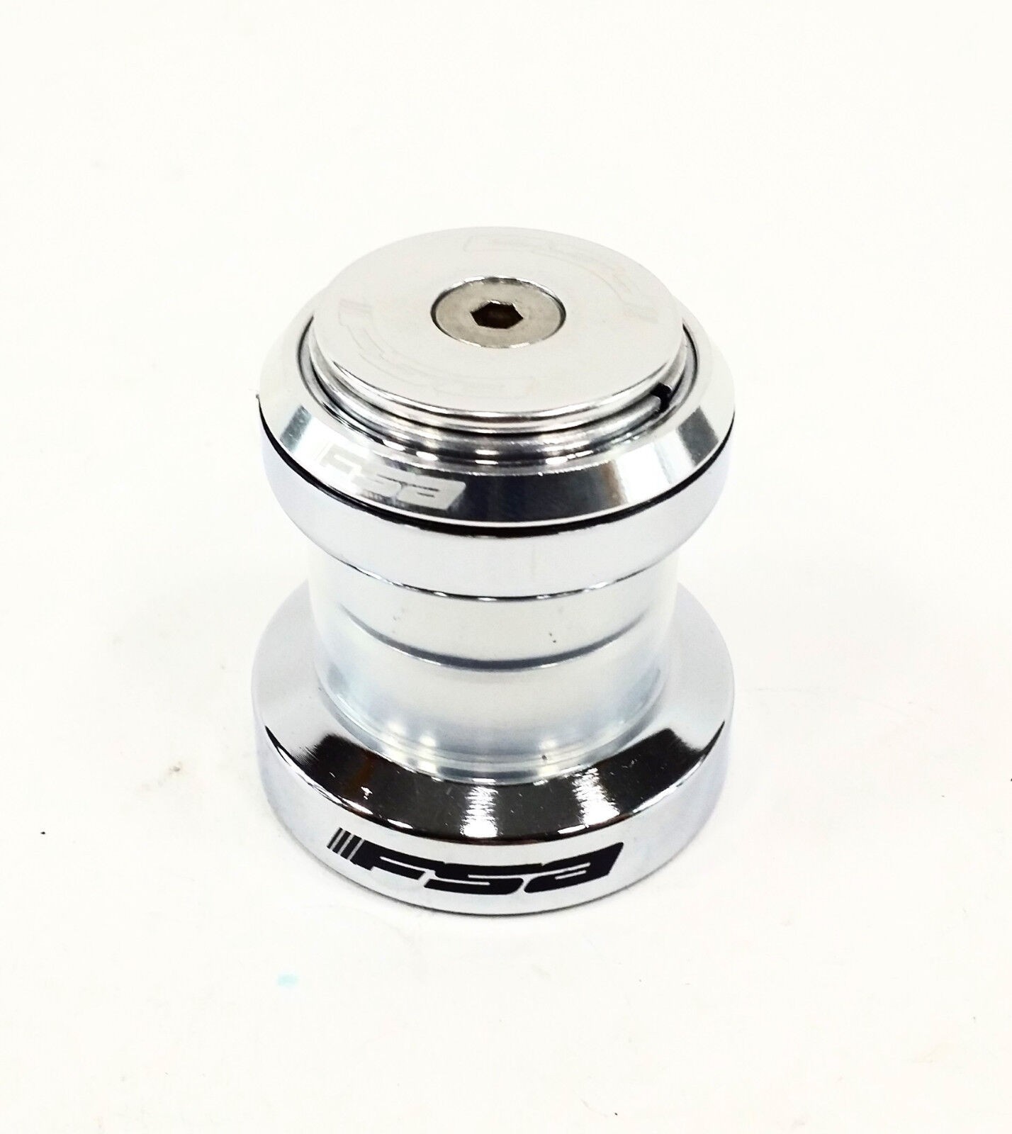 Безрезьбовая гарнитура FSA The Pig DH Pro 1-18 6061T6 Верхняя чашка серебристая 10490₽