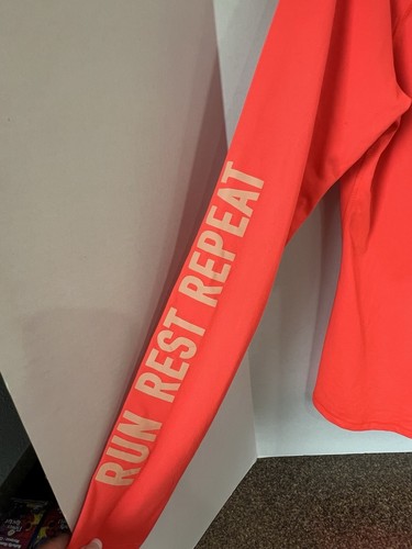 Old Navy Active Go-Dry Pull Over - Size M, Run Rest Repeat, Bright Coral - Picture 7 of 9