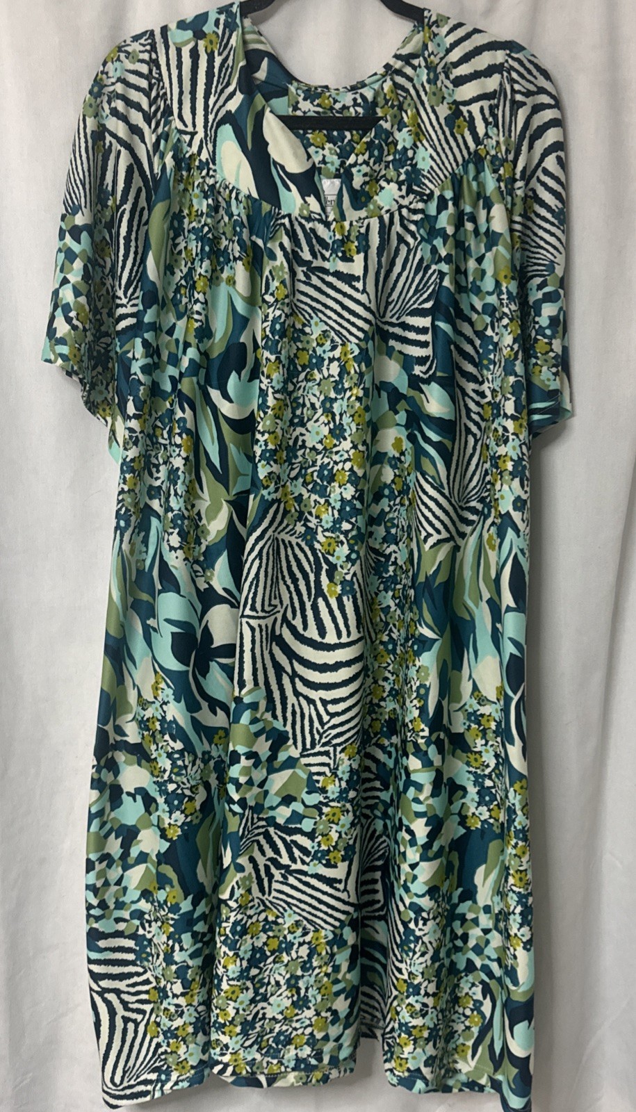 EASY ESSENTIALS Multicolored SS Pullover Nightgow… - image 1