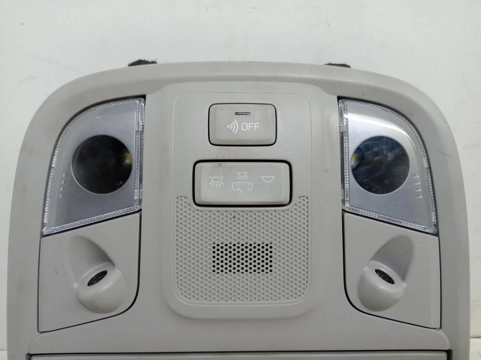 KIA SPORTAGE LUZ CORTESÍA TECHO INTERIOR 92800D90XX MK4 QL 2015-2021 Foto 3 de 4