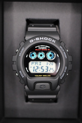 Casio G-Shock GW-6900U-1JF schwarzes Zifferblatt robust Solar Atomic...