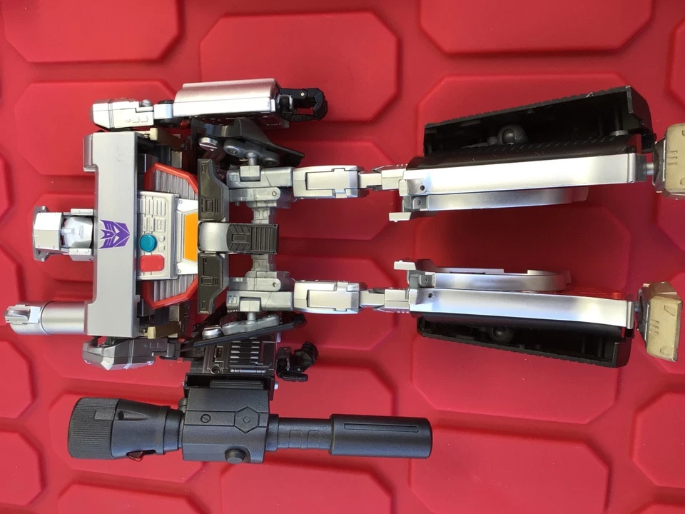 Transformers Megatron Masterpiece Takara MP-5 No Box ( Read Description ) - Image 2 of 4