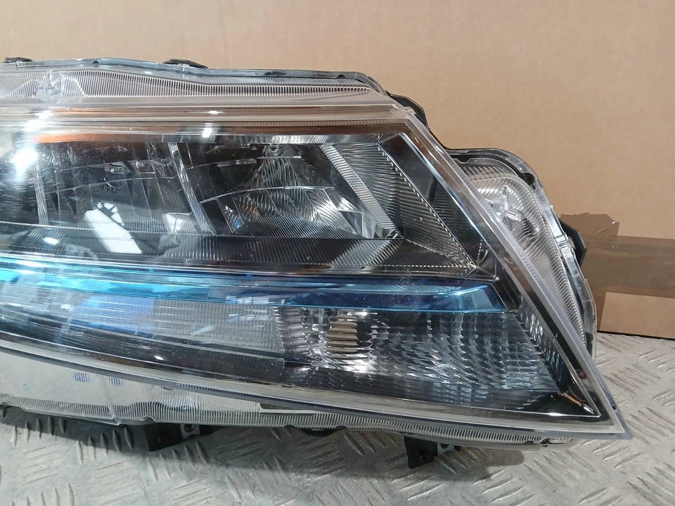FARO LED DELANTERO DERECHO LADO CONDUCTOR SUZUKI VITARA 2017-2023 100-7R017 Foto 3 de 4