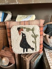 PRIMITIVE Wool RUG HOOKING~CUSTOM HAND HOOKED~BIRD & FLOWER~ PILLOW ~*NEW*~OOAK