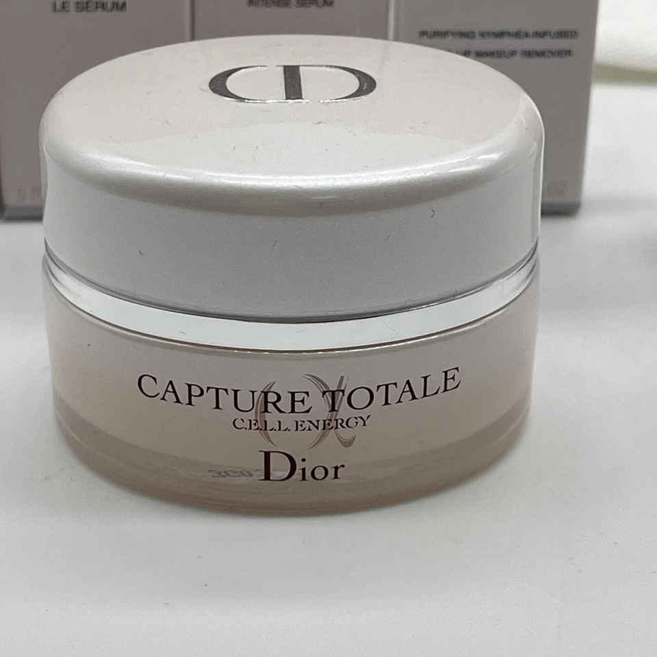 DIOR Capture Totale 6 Piece Skincare Set + Drawstring Pouch Mini Sizes NIB - Image 3 of 4