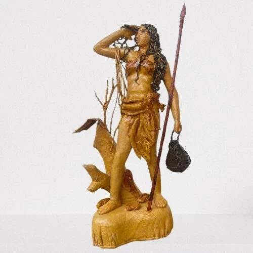 Estatuilla tribal de regalo de cuero tradicional para mujer estatua marrón mediana decoración del hogar Foto 4 de 4