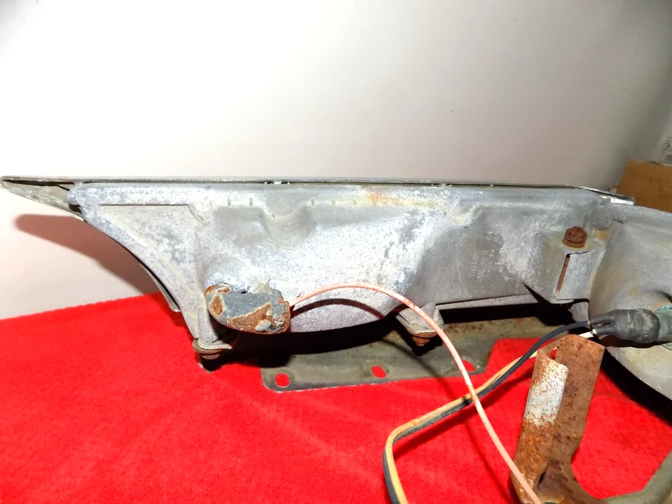 Cadillac Caddy DeVille 1964 LH parachoques delantero esquina luz de marcador Foto 4 de 4