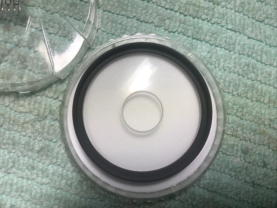 Hoya 52mm Center-Spot Filter - Image 3 of 4