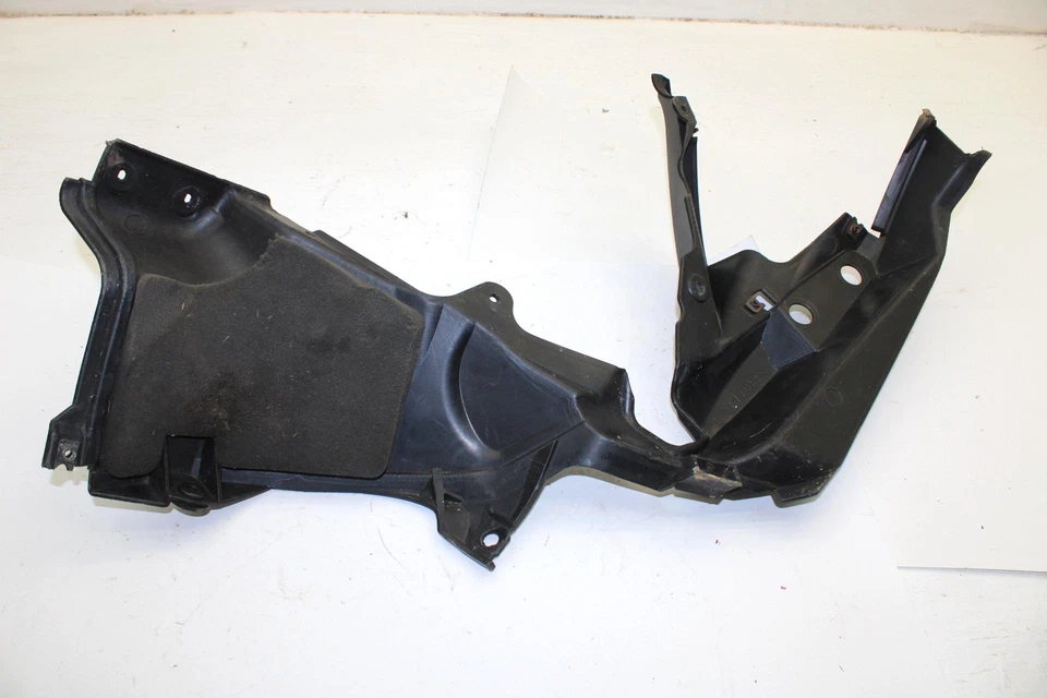 2006 Yamaha Apex Gt оригинальный поддон для живота 8FP-2196E-02-00 B305 - Изображение 4 из 4