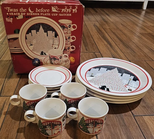 Vintage Twas The Night Before Christmas Epoch 12 Piece Holiday Dishes Set