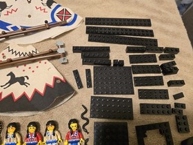 LEGO 6766 Rapid River Village 99% Complete Vintage Western *read*
