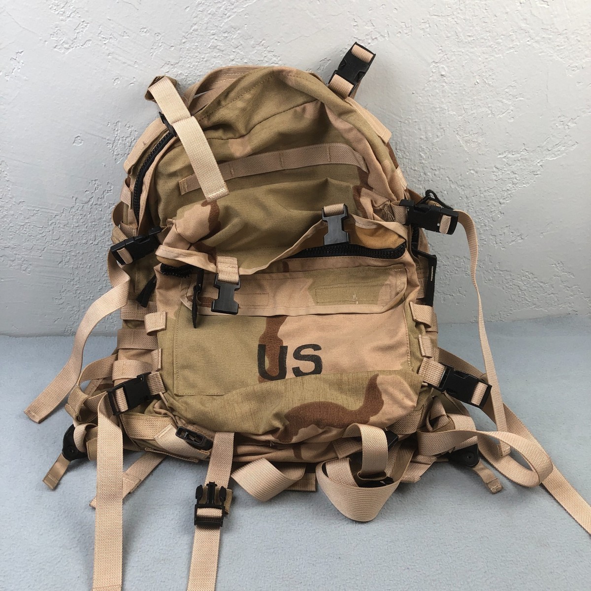 US Army Backpack SDS Large Assault Pack 4095 Desert Camo with