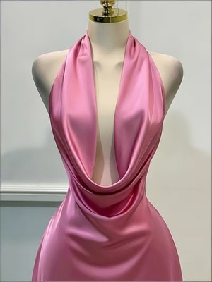 Ellas Boutique Damen Neckholder Satin Minikleid rosa rückenfrei Schleife XS