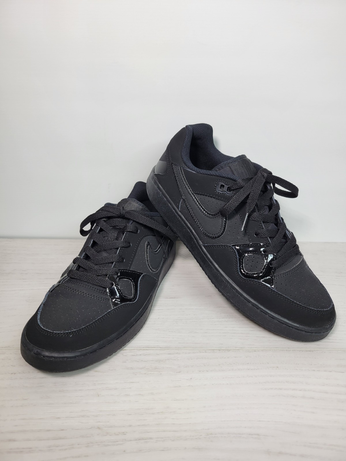 nike son of force mens
