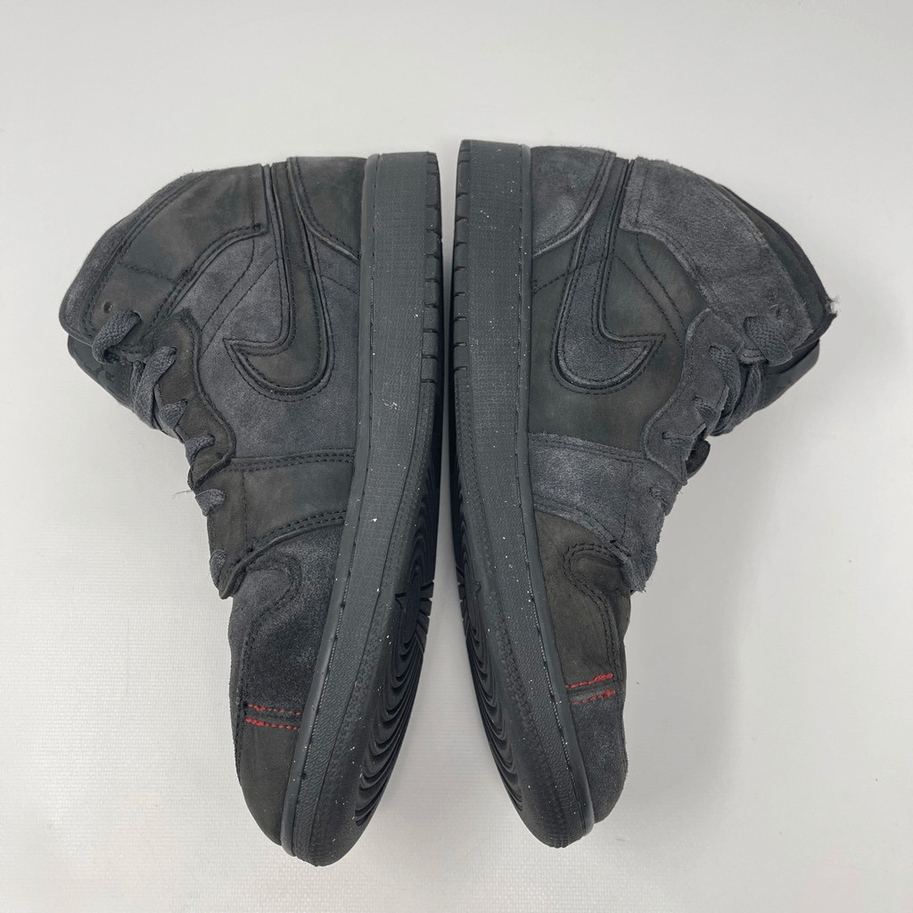 Nike Air Jordan Retro 1 Mid SE Craft All Black Suede FQ7742-001 Youth Size 7 thumbnail 5
