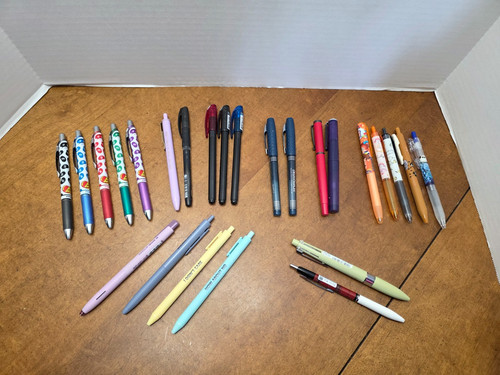 Lot of 29 gel/rollerball pens - some new, some used Energel, Zebra, Pilot, Uni
