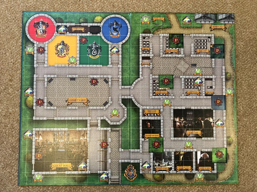 Board Game - Harry Potter - Magical Beasts Board Game - Pre-Owned - Picture 4 of 7