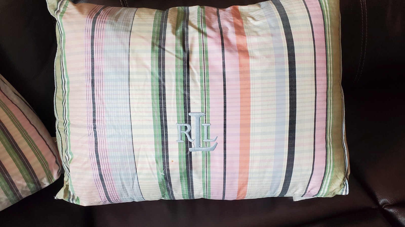 Picture 4 of 12