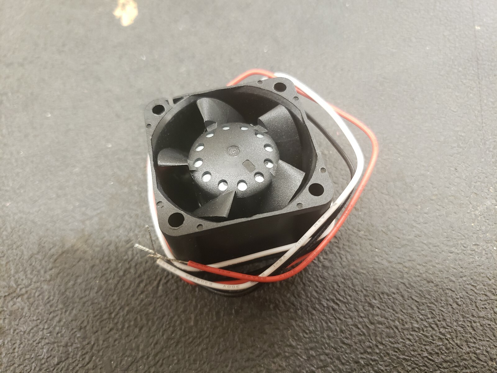 Picture 2 of 4
