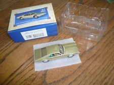 Hallmark Keepsake Ornament 1966 Oldsmobile Toronado - Collector's Series