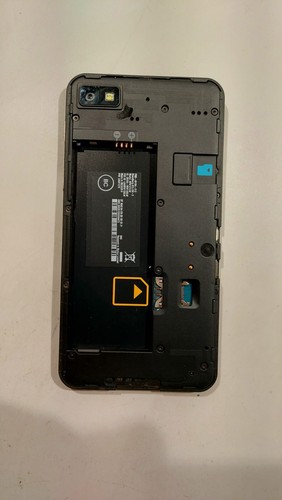 624.Blackberry Z10 - For Collectors - Unlocked - Like N E W - Picture 12 of 13