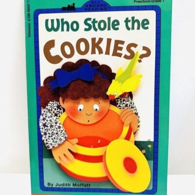 WHO STOLE THE COOKIES? Paperback Book All Aboard Reading by Judith Moffatt New