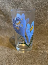 VTG Boscul Peanut Butter Glass - Spring Crocus - 5" Light Blue / Yellow Center