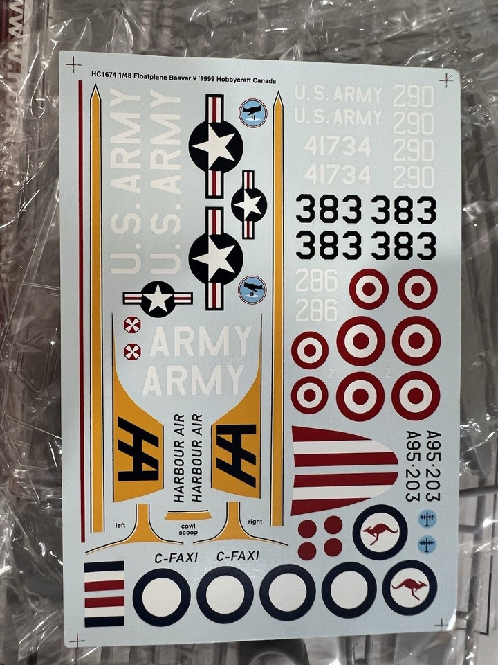 Hobby Craft HC1674 148 Scale Beaver Float Plane Harbour Air Canadian