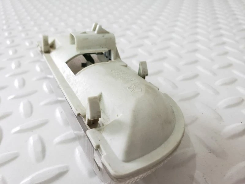 Dodge Caravan 2000 luz domo superior Foto 3 de 4