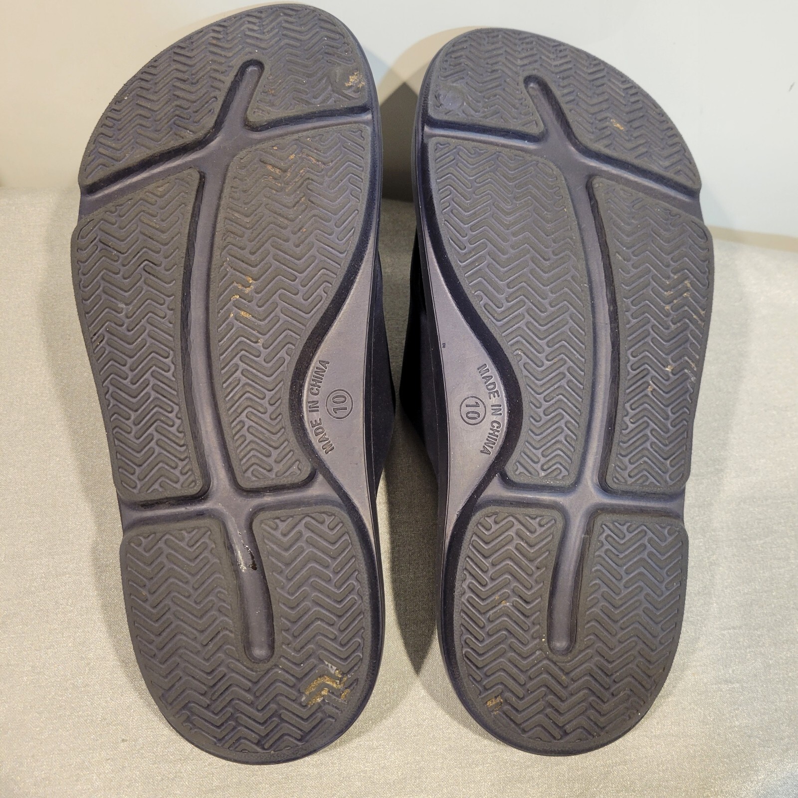 Bruno Marc Men's Slide Sandals Size 10 Slip-resistant Comfort Slippers Shoe