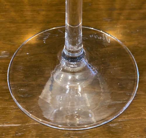Vtg Handmade Venetian Wine Glass 9.5" Gold Leaf Ball top of Stem Signed BH323 - Picture 6 of 7
