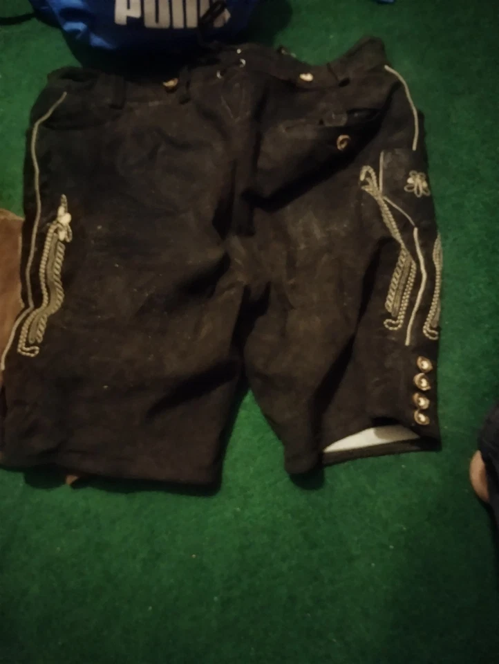 2 Stück Lederhosen Kunstleder Gebraucht - Bild 3 von 4