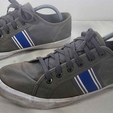 Vintage Le Coq Sportif Gray with Blue And White Accents. - Size 10.