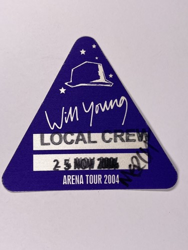 Will Young Pass Originale Working Personale Local Girocollo Arena Tour Nov 25th - Picture 1 of 12