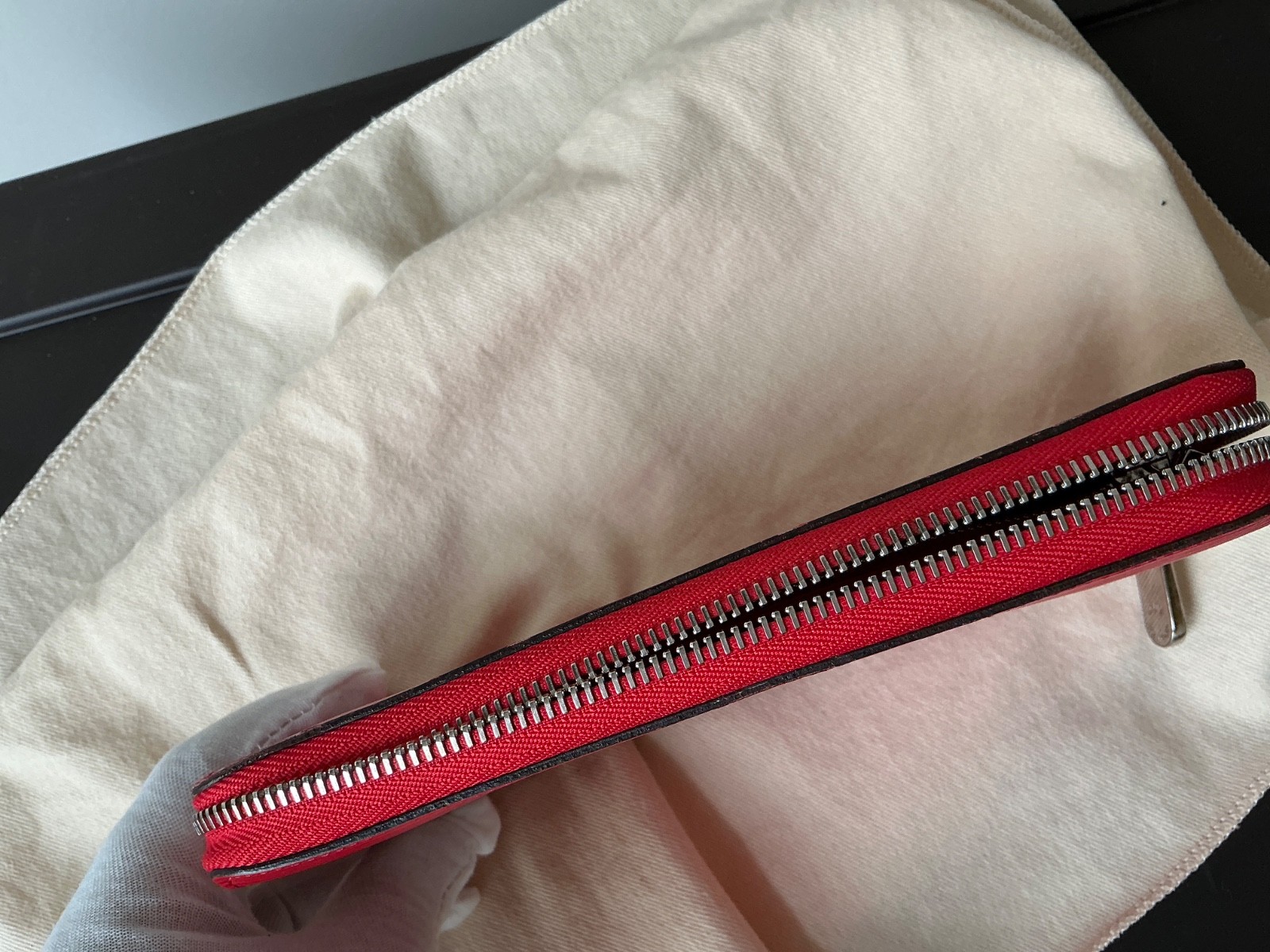 Louis Vuitton Red Epi Zip Around Wallet thumbnail 6