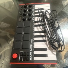 Akai MPK Mini MK3 25-Key Compact Studio USB Keyboard Pad Controller w Software