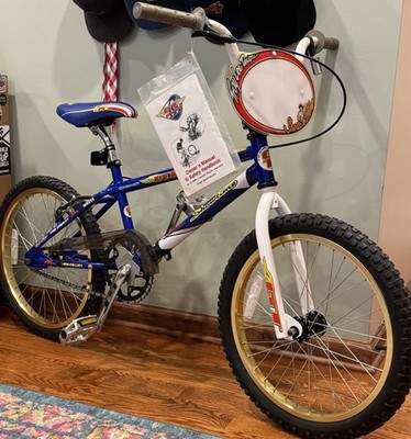 GT SHOWTIME Jeremey McGrath Mid School BMX Bike Yamaha Troy Lee