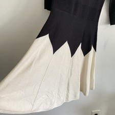 Danny & Nicole Womens M Sweater Dress Black Ivory Knit Warm Cozy Chic Midi