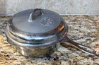 GRISWOLD LARGE LOGO CHROME NICKEL #8 CHICKEN PAN 777 WITH SELF BASTING LID 1098
