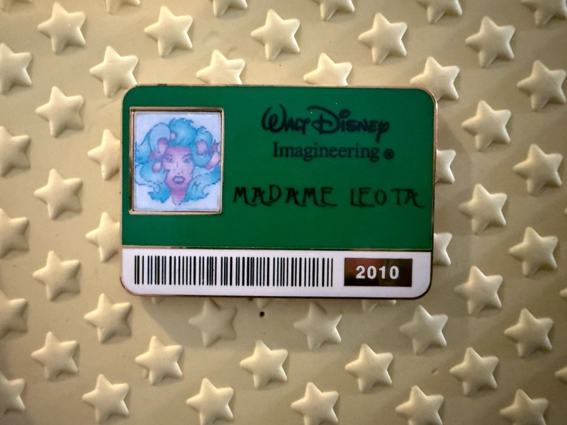 Walt Disney Imagineering Haunted Mansion Madame Leota Cast ID 2010 LE 300 Pin