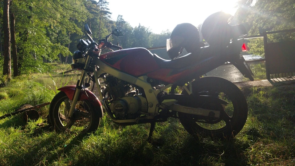 suzuki gs 500 e - Bild 2 von 4