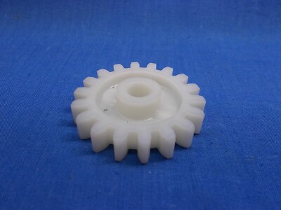 Yamaha 24Y-12459-00. OEM Impeller Shaft Gear. Fits Yamaha