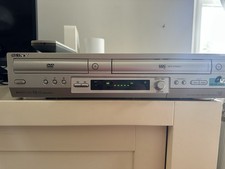 Sony SLV-D950E DVD/VHS Kombiplayer – voll funktionsfähig inkl. Fernbedienung