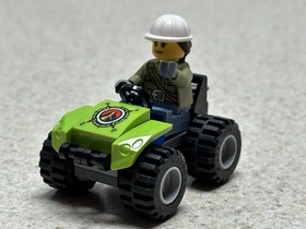 LEGO CITY Volcano Exploration Truck (60121) & Volcano Crawler (60122): All Parts
