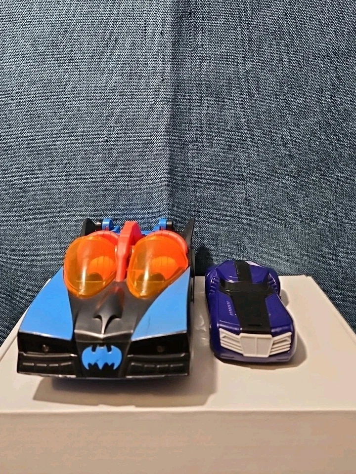 Batman 7 PC Toy Set | Monster Jam Truck, Imaginext Batmobile, Figures & Robin - Image 2 of 4