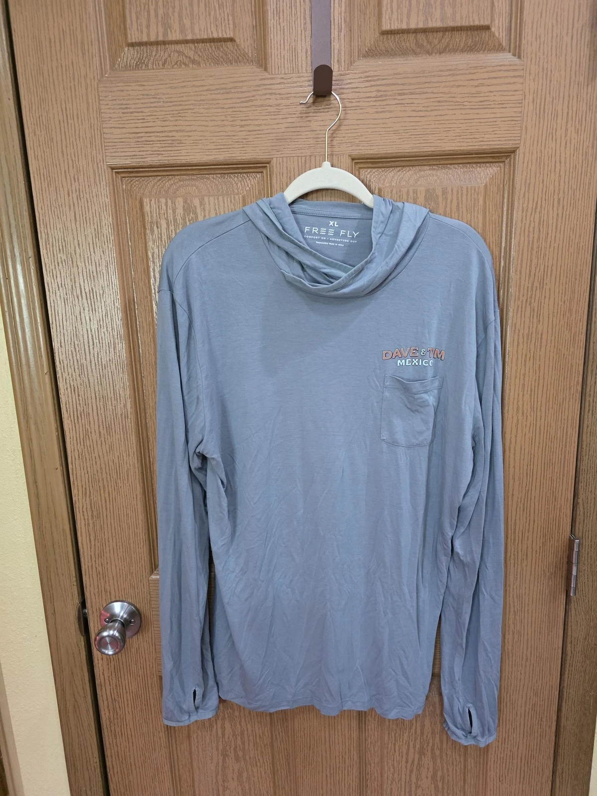 Free Fly Shirt Mens XL Blue Hooded Long Sleeve Dave & Tim Mexico 2026 Graphic