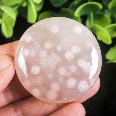 41g 47mm Agate Round Palm Stone Natural Quartz Crystal Pocket Worry Stone Pebble