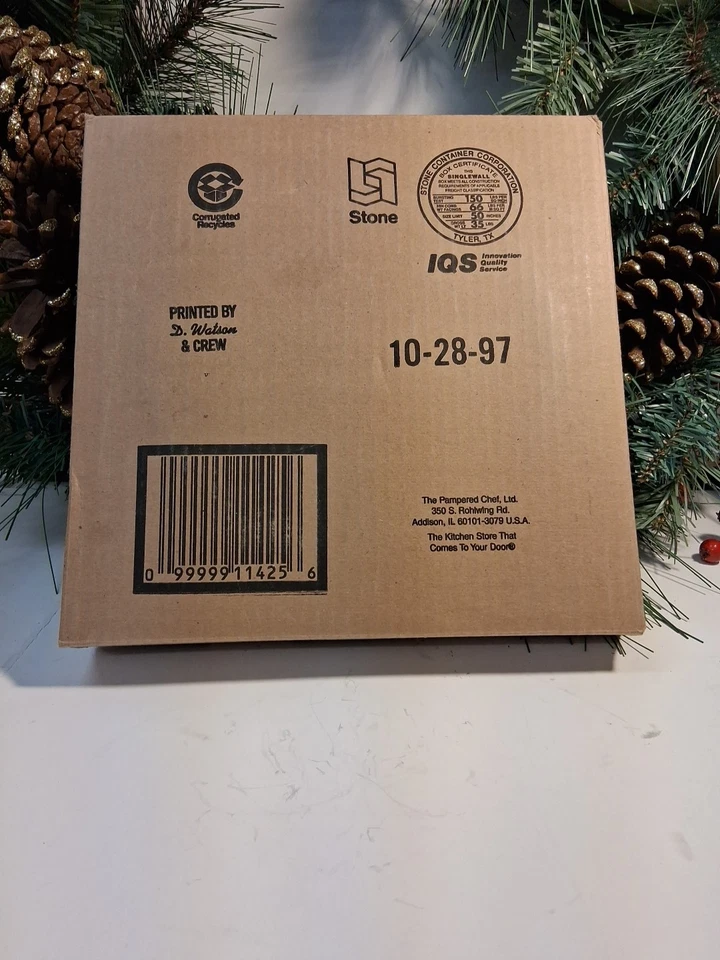 Pampered Chef  9 Inch Stone Pie Plate  Never Used. From The Family Hertage. - Image 2 of 4